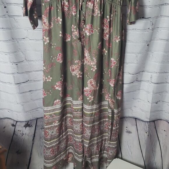 One World Dress - Picture 3 of 6